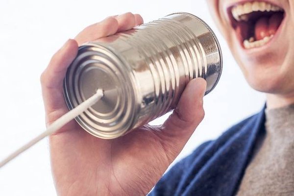 Comment pratiquer le français à l'oral et à l'écrit au quotidien ?