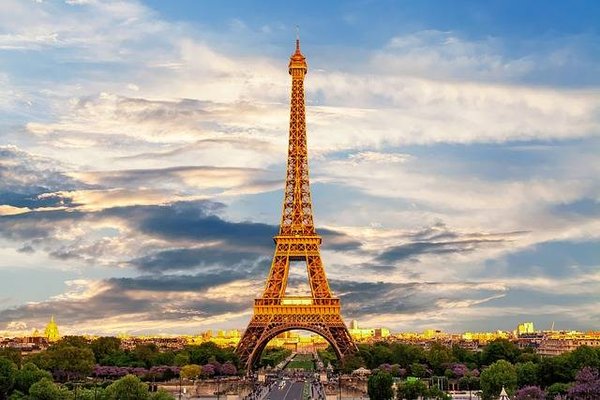 Comment découvrir la culture et la civilisation françaises en apprenant le français ?